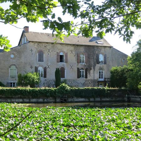 Saint-Denis-d'Orques Chambres D'Hotes Du Moulin De La Chaussee المظهر الخارجي الصورة