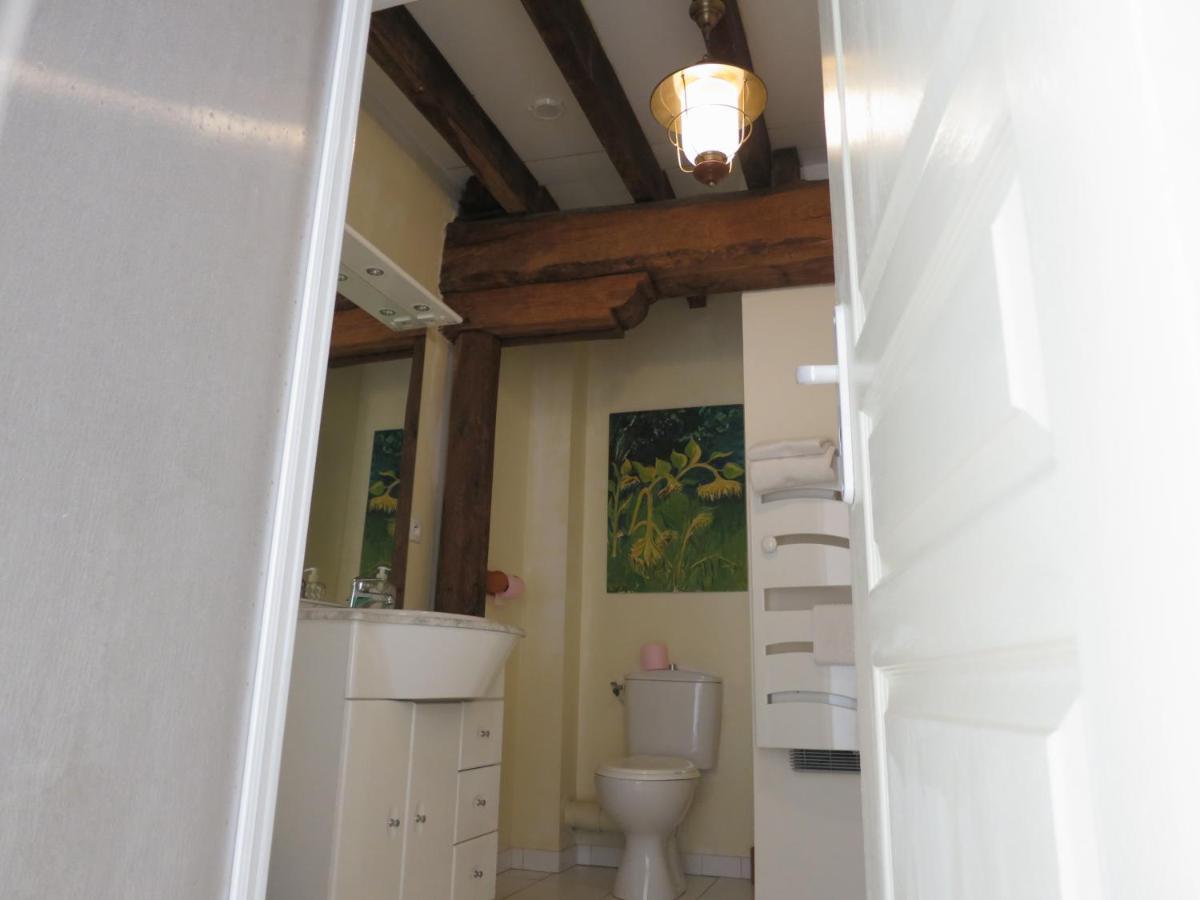 Saint-Denis-d'Orques Chambres D'Hotes Du Moulin De La Chaussee المظهر الخارجي الصورة