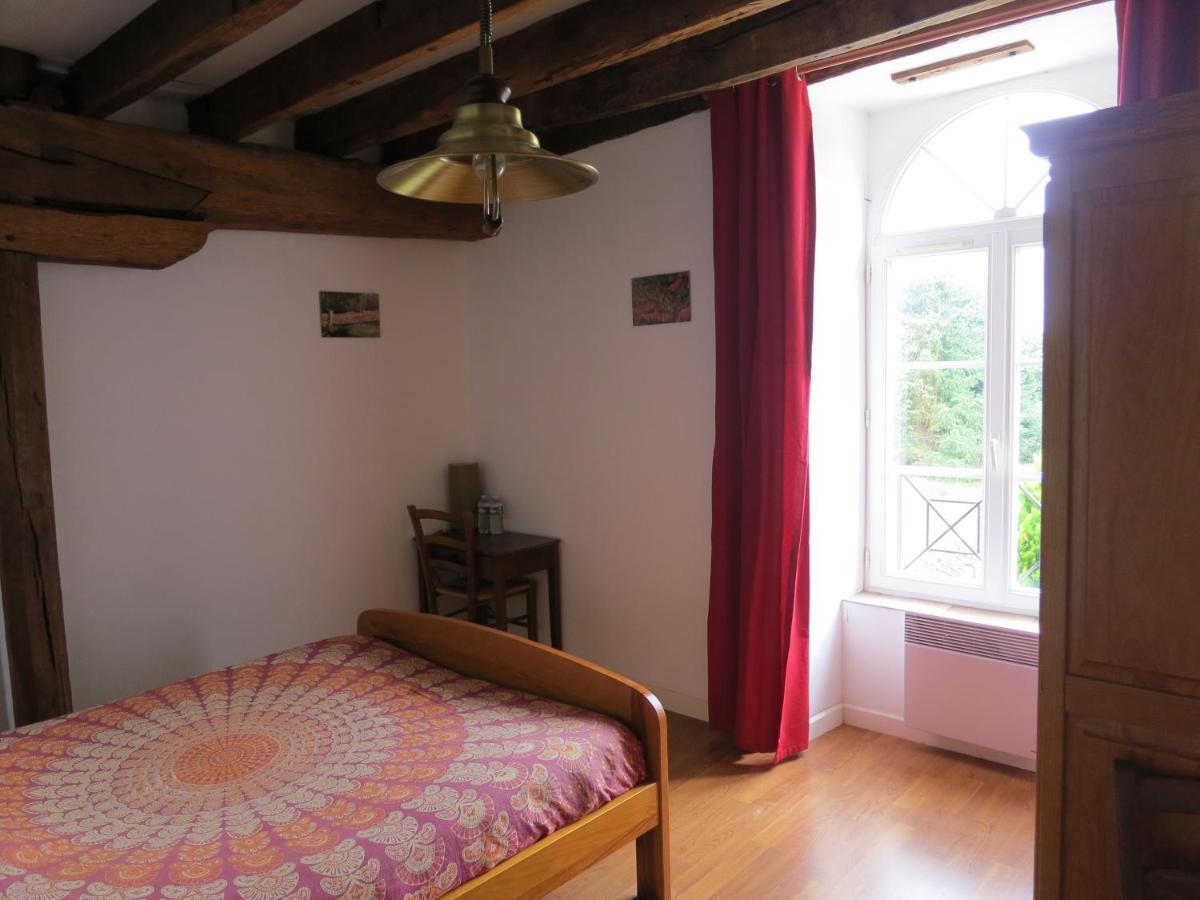 Saint-Denis-d'Orques Chambres D'Hotes Du Moulin De La Chaussee المظهر الخارجي الصورة