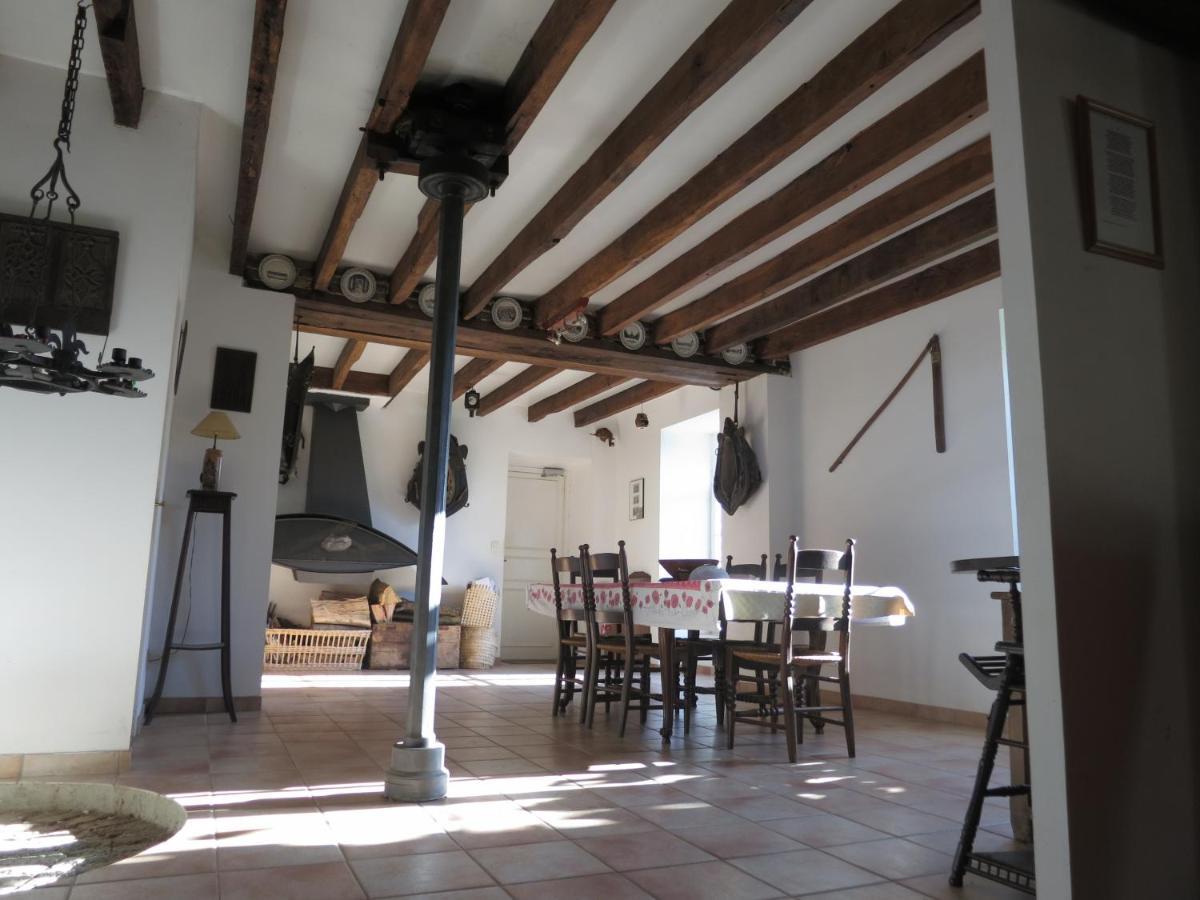 Saint-Denis-d'Orques Chambres D'Hotes Du Moulin De La Chaussee المظهر الخارجي الصورة
